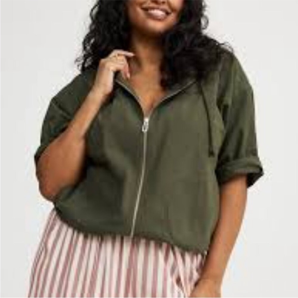 NWT Torrid Beach Cropped Cotton Zip Up Hoodie Sz 4X